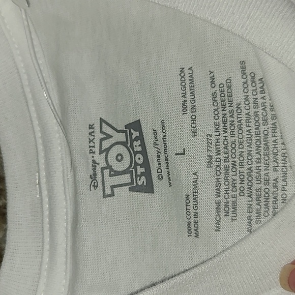 Toy Story Pizza Planet T-shirt - Picture 2 of 4